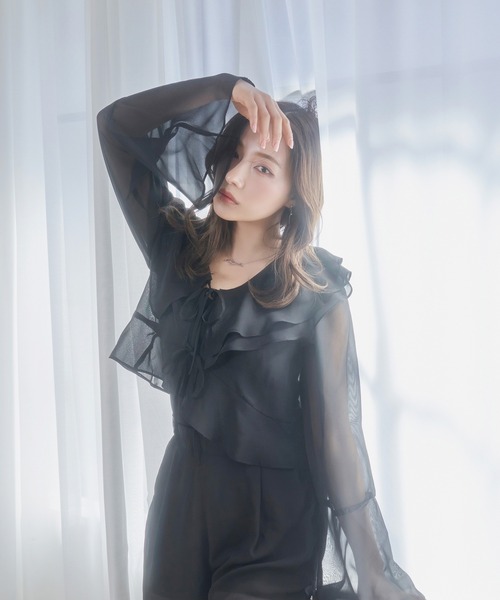 ANDGEEBEE（アンジービー）の「シアーベルスリーブブラウス（シャツ/ブラウス・レディース・ブラック/カーキ・MEDIUM）」の2枚目の写真