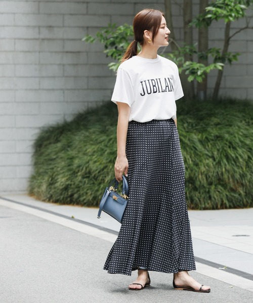 URBAN RESEARCH(アーバンリサーチ)の「ソフトコットンロゴTシャツ(Tシャツ/カットソー・レディース・ブラウン/グリーン/ホワイト系その他・FREE)」の12枚目の写真