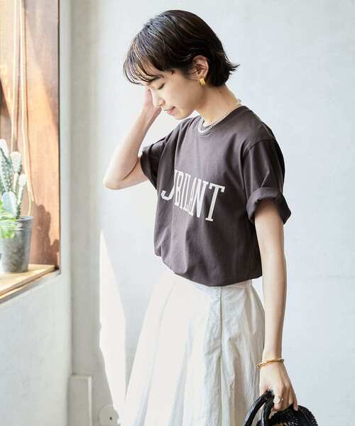 URBAN RESEARCH(アーバンリサーチ)の「ソフトコットンロゴTシャツ(Tシャツ/カットソー・レディース・ブラウン/グリーン/ホワイト系その他・FREE)」の17枚目の写真