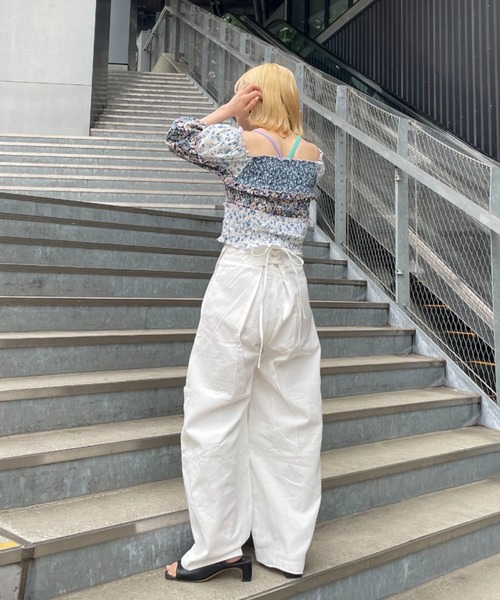 HELLO.SANFRANCISCO（ハローサンフランシスコ）の「【HELLO.SANFRANCISCO/ハローサンフランシスコ】バッチワークフラワーシャーリングブラウス（シャツ/ブラウス・レディース・レッド/サックスブルー・FREE）」の6枚目の写真