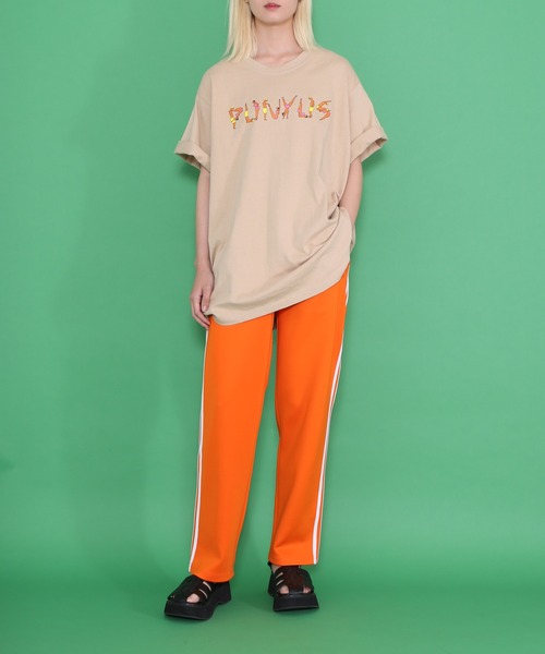 PUNYUS（プニュズ）の「PUNYUSロゴビッグＴ（Tシャツ/カットソー・レディース・ホワイト/ベージュ/ブラック/グリーン・4/3）」の10枚目の写真