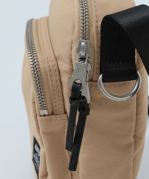 BAYFLOW(ベイフロー)の「ウィークエンドミニショルダーバッグ(ショルダーバッグ・メンズ・ブラック/ブルー系その他/ベージュ/ネイビー/その他1/その他2/その他3・FREE)」の12枚目の写真