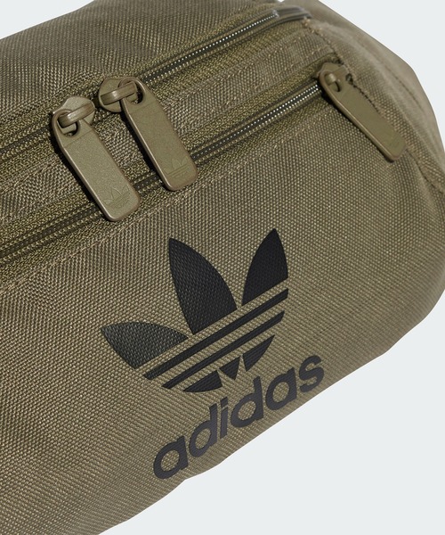 adidas（アディダス）の「アディカラー クラシック ウエストバッグ / アディダスオリジナルス adidas Originals（ボディバッグ/ウエストポーチ・メンズ・グリーン/ブラック/レッド・FREE）」の13枚目の写真