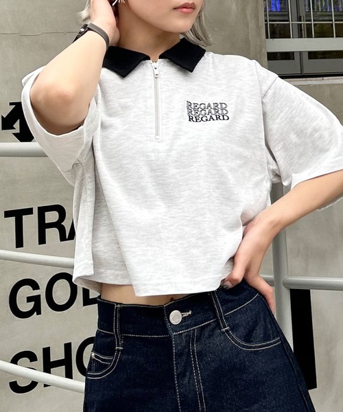 INGNI（イング）の「ハーフZIP襟配色胸ロゴショート丈Tシャツ（T