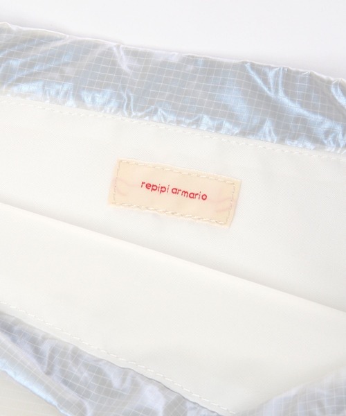 repipi armario(レピピ アルマリオ)の「ナイロンミニナップサック(バックパック/リュック・キッズ・その他/グレー/ブラック・FREE)」の13枚目の写真