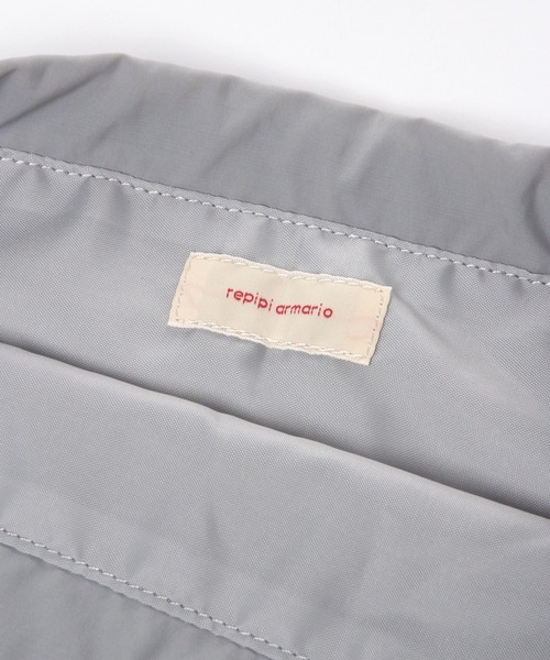 repipi armario(レピピ アルマリオ)の「ナイロンミニナップサック(バックパック/リュック・キッズ・その他/グレー/ブラック・FREE)」の15枚目の写真