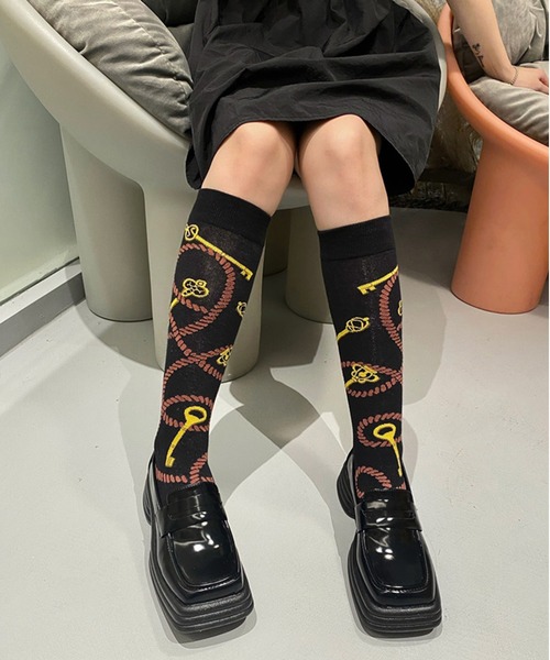 Chick（チック）の「▲総柄ミディソックス（ソックス/靴下・レディース・ブラック系その他2/ベージュ系その他/ブラック系その他3/ブラック系その他・FREE）」の9枚目の写真