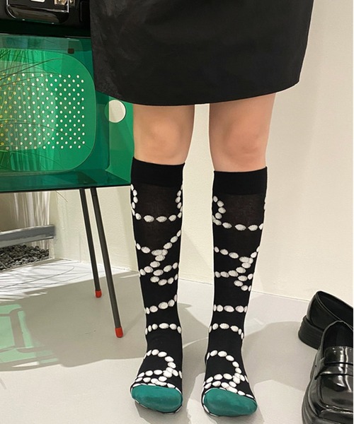 Chick（チック）の「▲総柄ミディソックス（ソックス/靴下・レディース・ブラック系その他2/ベージュ系その他/ブラック系その他3/ブラック系その他・FREE）」の13枚目の写真