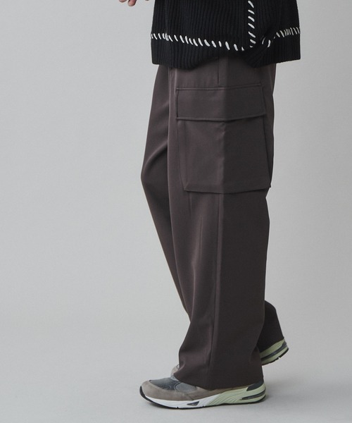 LUCY(ルーシー)の「LUCY/【セットアップ対応】トロミ ルーズカーゴスラックス(カーゴパンツ・メンズ・ブルー系その他/ブラック/ブラウン・MEDIUM/LARGE)」の17枚目の写真