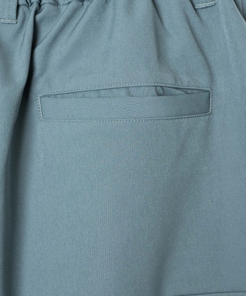 LUCY(ルーシー)の「LUCY/【セットアップ対応】トロミ ルーズカーゴスラックス(カーゴパンツ・メンズ・ブルー系その他/ブラック/ブラウン・MEDIUM/LARGE)」の10枚目の写真
