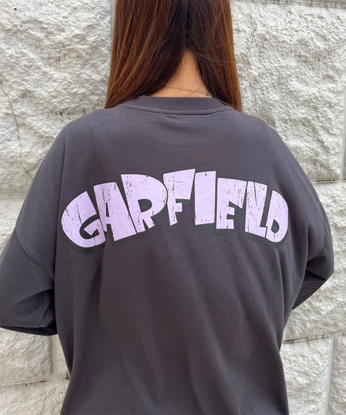 GLAMOROUS JANE(グラマラスジェーン)の「GARFIELDバックプリントロンT(Tシャツ/カットソー・レディース・ブラック/チャコールグレー/オフホワイト・FREE)」の13枚目の写真