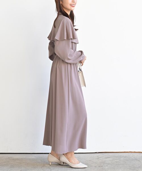 rps（アールピーエス）の「ケープ付キサイドプリーツワンピース（ワンピース・レディース・モカ/ブラック/ダークグリーン・フリー）」の16枚目の写真