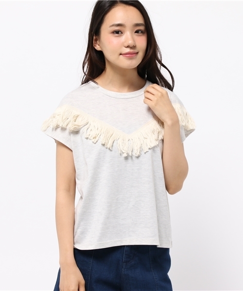 Chico（チコ）の「フリンジTOPS（Tシャツ/カットソー・レディース・ベージュ/モスグリーン/ホワイト/グレー/ブラック・FREE）」の6枚目の写真