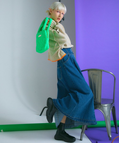 ELLEgirl（エルガール）の「フラワーキルトスクエアミニトート【ELLEgirl/エル ガール】（ハンドバッグ・レディース・パープル/ブラック/ライトグリーン・FREE）」の11枚目の写真