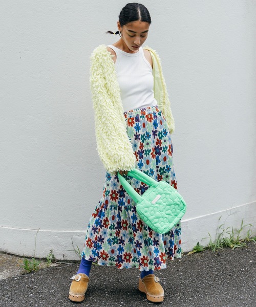 ELLEgirl（エルガール）の「フラワーキルトスクエアミニトート【ELLEgirl/エル ガール】（ハンドバッグ・レディース・パープル/ブラック/ライトグリーン・FREE）」の6枚目の写真