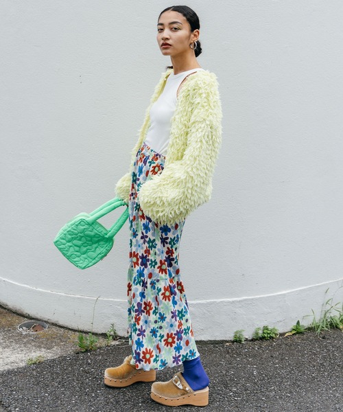 ELLEgirl（エルガール）の「フラワーキルトスクエアミニトート【ELLEgirl/エル ガール】（ハンドバッグ・レディース・パープル/ブラック/ライトグリーン・FREE）」の7枚目の写真