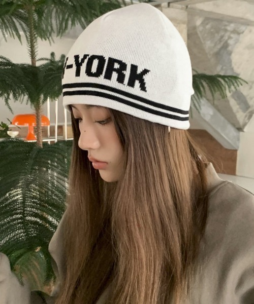 Vipoa（ヴィポア）の「NEW YORK ロゴジャガードニットキャップ（ニットキャップ/ビーニー・レディース・ベージュ/ホワイト/ピンク/ブルー/アイボリー/ブラック・FREE）」の15枚目の写真