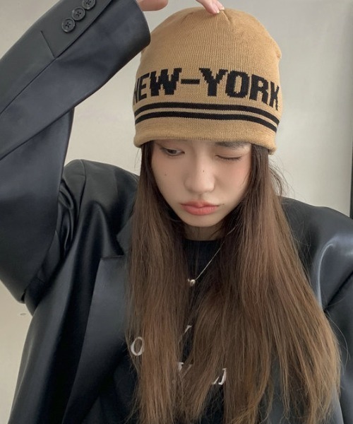 Vipoa（ヴィポア）の「NEW YORK ロゴジャガードニットキャップ（ニットキャップ/ビーニー・レディース・ベージュ/ホワイト/ピンク/ブルー/アイボリー/ブラック・FREE）」の14枚目の写真