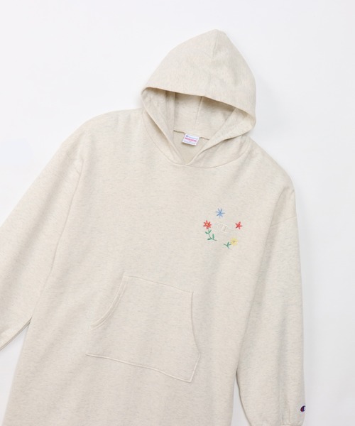 Champion（チャンピオン）の「【Champion/チャンピオン】キッズ スクールサイズ フーデッドスウェットワンピース（ワンピース・キッズ・キャメル/チャコール/オートミール・150/160）」の19枚目の写真