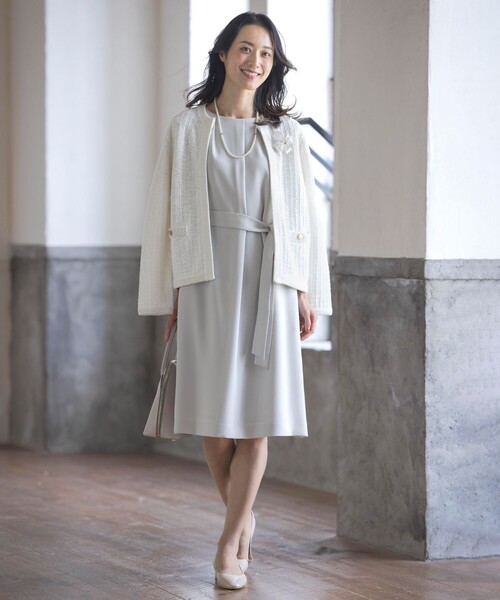 J.PRESS(ジェイプレス)の「【WEB限定カラーあり・洗える】TWEED ニット ジャケット(ノーカラージャケット・レディース・ブラック系5/ネイビー系5/ホワイト系5/ライトグレー系5・LARGE/MEDIUM)」の9枚目の写真