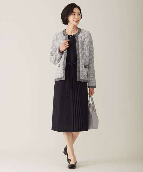 J.PRESS(ジェイプレス)の「【WEB限定カラーあり・洗える】TWEED ニット ジャケット(ノーカラージャケット・レディース・ブラック系5/ネイビー系5/ホワイト系5/ライトグレー系5・LARGE/MEDIUM)」の15枚目の写真
