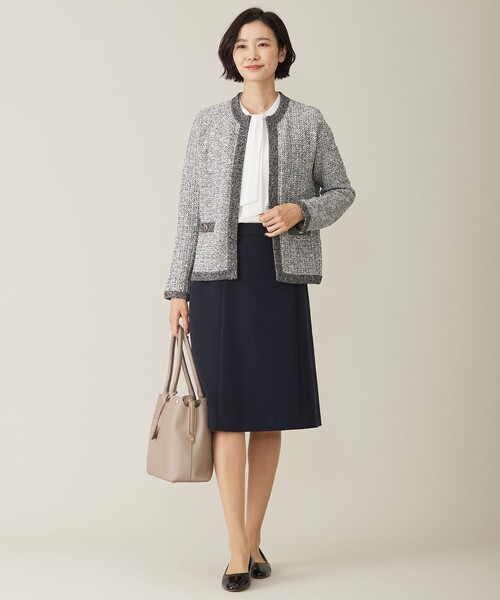 J.PRESS(ジェイプレス)の「【WEB限定カラーあり・洗える】TWEED ニット ジャケット(ノーカラージャケット・レディース・ブラック系5/ネイビー系5/ホワイト系5/ライトグレー系5・LARGE/MEDIUM)」の17枚目の写真
