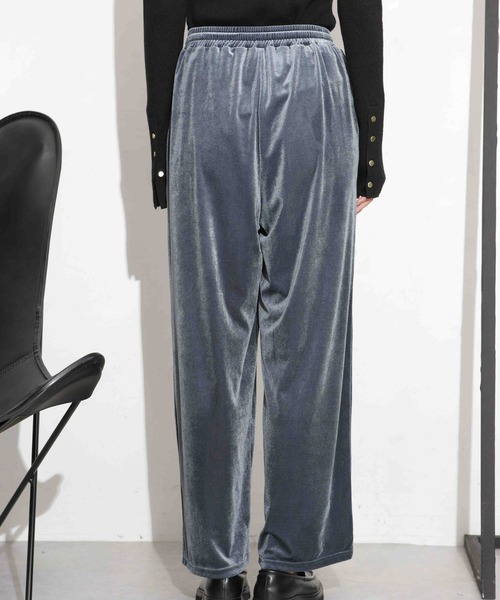NANO universe（ナノユニバース）の「ベロアイージーパンツ（その他パンツ・レディース・ベージュ/ブルーグレー/ブラック・FREE）」の18枚目の写真