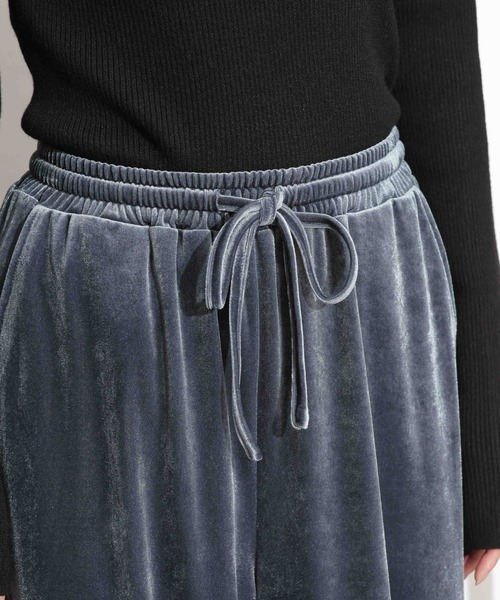 NANO universe（ナノユニバース）の「ベロアイージーパンツ（その他パンツ・レディース・ベージュ/ブルーグレー/ブラック・FREE）」の19枚目の写真