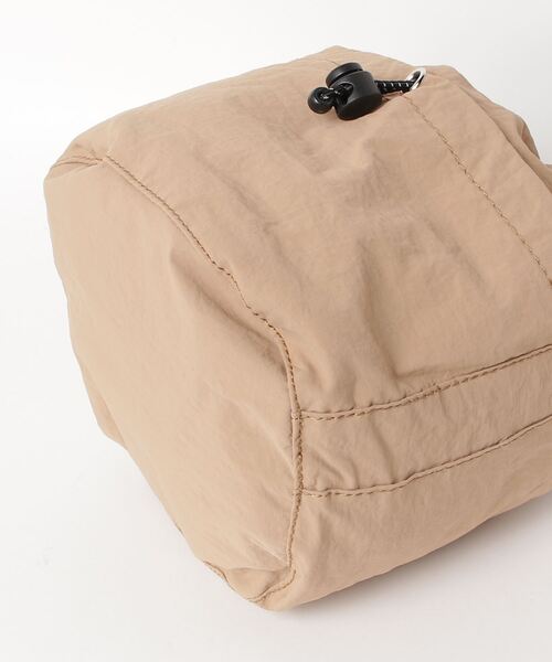 MAISON BREEZE（メゾンブリーズ）の「【MAISON BREEZE】ドローストリングミニショルダーバッグ KNF036（ショルダーバッグ・レディース・ベージュ/カーキ/ブラック・FREE）」の9枚目の写真