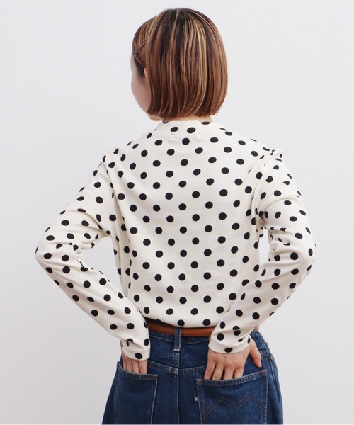 CHILD WOMAN(チャイルドウーマン)の「フライスドットプリント ハイネック長袖プルオーバー(Tシャツ/カットソー・レディース・キナリ/ブラック・FREE)」の9枚目の写真