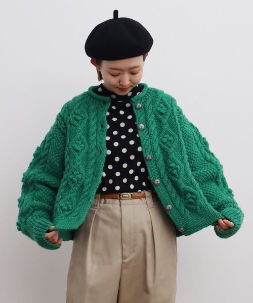 CHILD WOMAN(チャイルドウーマン)の「フライスドットプリント ハイネック長袖プルオーバー(Tシャツ/カットソー・レディース・キナリ/ブラック・FREE)」の10枚目の写真