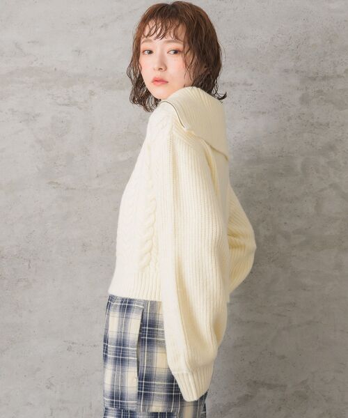 RETRO GIRL(レトロガール)の「ケーブルハーフジップニット(ニット/セーター・レディース・ダークグレー/ピンク/オフホワイト・FREE)」の6枚目の写真