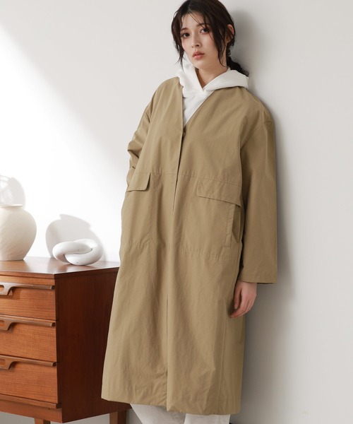 Filomo（フィローモ）の「[Filomo]ノーカラーコートロング撥水（ノーカラーコート・レディース・ブラック/キャメル・L/M）」の14枚目の写真
