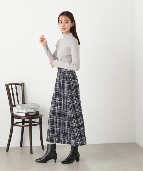 N.（N. Natural Beauty Basic）（エヌエヌナチュラルビューティーベーシック）の「◆スリットカフハイネックニット（ニット/セーター・レディース・ブルー/オフホワイト/ブラック/ライトグレー・MEDIUM）」の15枚目の写真