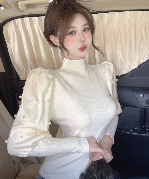 Achic(アシック)の「フェイクパールバルーン袖ニット(Tシャツ/カットソー・レディース・ホワイト/アイボリー/ブラック/ベージュ・M)」の19枚目の写真