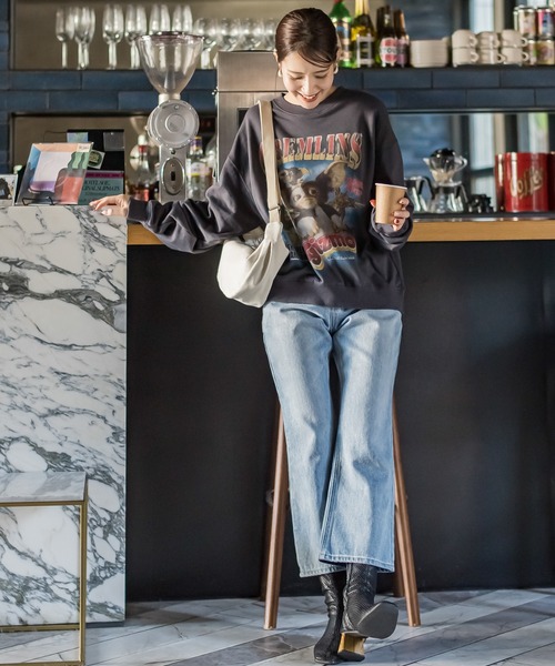 VICKY（ビッキー）の「【GREMLINS】フォトスウェット《洗濯機で洗える》（スウェット・レディース・オフホワイト/チャコールグレー/パープル・M）」の20枚目の写真