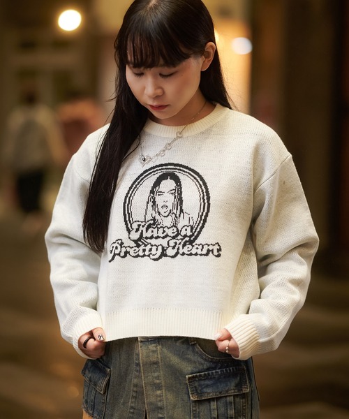 SPINNS（スピンズ）の「GIRLデザイン 12Gショート丈ジャガードニット