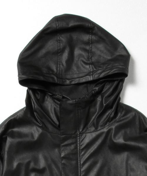 BEAMS(ビームス)の「VAPORIZE / フェイクレザー モッズコート(モッズコート・メンズ・ブラック/ホワイト・LARGE/MEDIUM)」の3枚目の写真