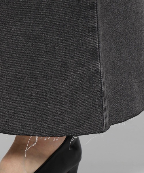 LEPSIM（レプシィム）の「丈変化デニムナロースカート　987462（スカート・レディース・インディゴブルー/ブラック系その他/ブルー系その他/スカイブルー・MEDIUM/LARGE）」の21枚目の写真