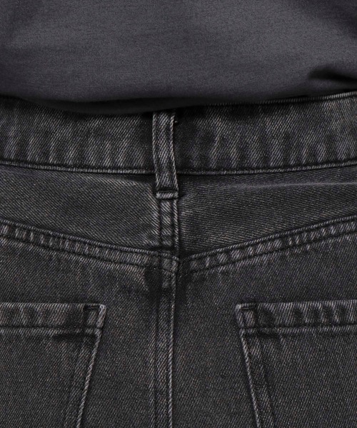 LEPSIM（レプシィム）の「丈変化デニムナロースカート　987462（スカート・レディース・インディゴブルー/ブラック系その他/ブルー系その他/スカイブルー・MEDIUM/LARGE）」の22枚目の写真