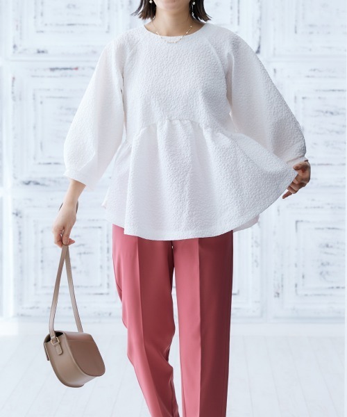 nissen(ニッセン)の「【販売終了】ジャガードペプラムブラウス(シャツ/ブラウス・レディース・オフホワイト/ベージュ・LL/L/M/S)」の3枚目の写真