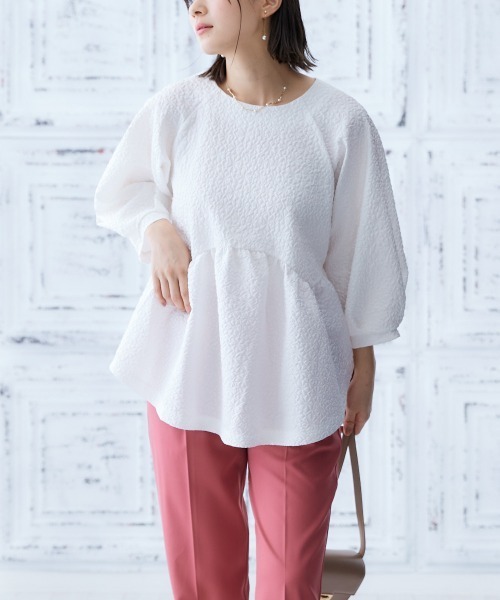 nissen(ニッセン)の「【販売終了】ジャガードペプラムブラウス(シャツ/ブラウス・レディース・オフホワイト/ベージュ・LL/L/M/S)」の7枚目の写真