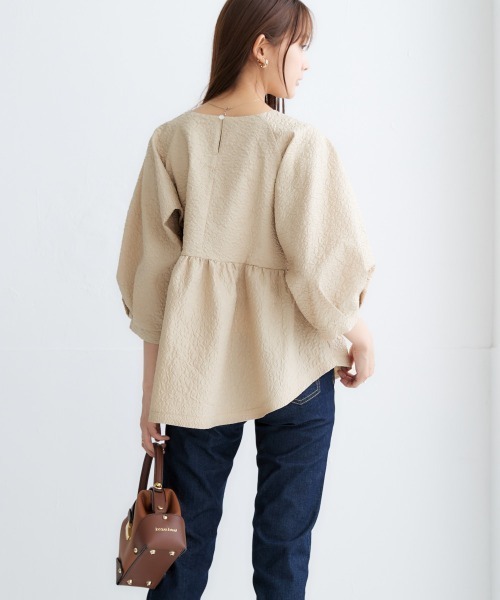 nissen(ニッセン)の「【販売終了】ジャガードペプラムブラウス(シャツ/ブラウス・レディース・オフホワイト/ベージュ・LL/L/M/S)」の15枚目の写真