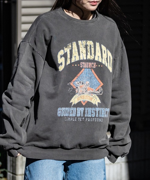 JOHN'S CLOSET（ジョンズクローゼット）の「【i】ヴィンテージグラフィックプリント オーバーサイズピグメント クルーネックスウェット（スウェット・メンズ・ブラック系2/グレー系2/グレー系3/ブラック系1/グレー系1/ブラック系3・LARGE/X-LARGE/MEDIUM）」の13枚目の写真