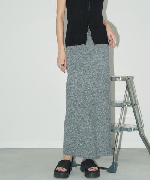 グレー系 ニット タイトスカート Auntie Rosa Holiday（アンティローザホリデー）の「ニット