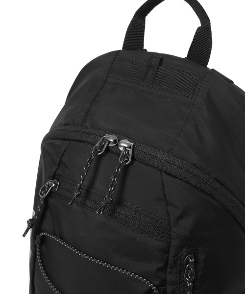 thisisneverthat（ディスイズネバーザット）の「Traveler FT 15 Backpack（バックパック/リュック・メンズ・クリーム/ブラック・FREE）」の4枚目の写真