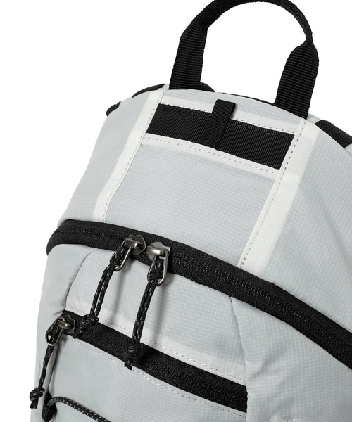 thisisneverthat（ディスイズネバーザット）の「Traveler FT 15 Backpack（バックパック/リュック・メンズ・クリーム/ブラック・FREE）」の18枚目の写真