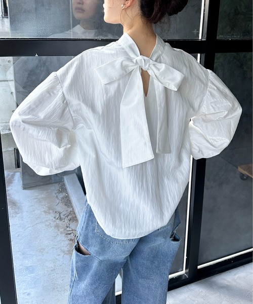 feepur(フェピュール)の「2wayボウタイブラウス(シャツ/ブラウス・レディース・ブラック/オフホワイト・MEDIUM)」の9枚目の写真