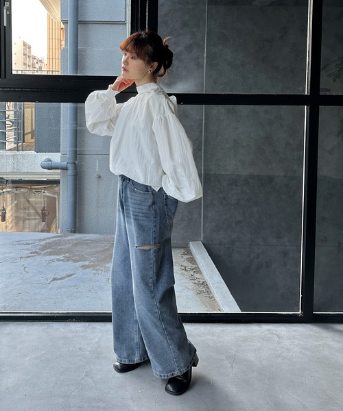 feepur(フェピュール)の「2wayボウタイブラウス(シャツ/ブラウス・レディース・ブラック/オフホワイト・MEDIUM)」の3枚目の写真