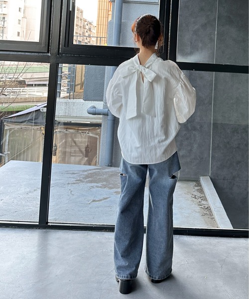 feepur(フェピュール)の「2wayボウタイブラウス(シャツ/ブラウス・レディース・ブラック/オフホワイト・MEDIUM)」の4枚目の写真